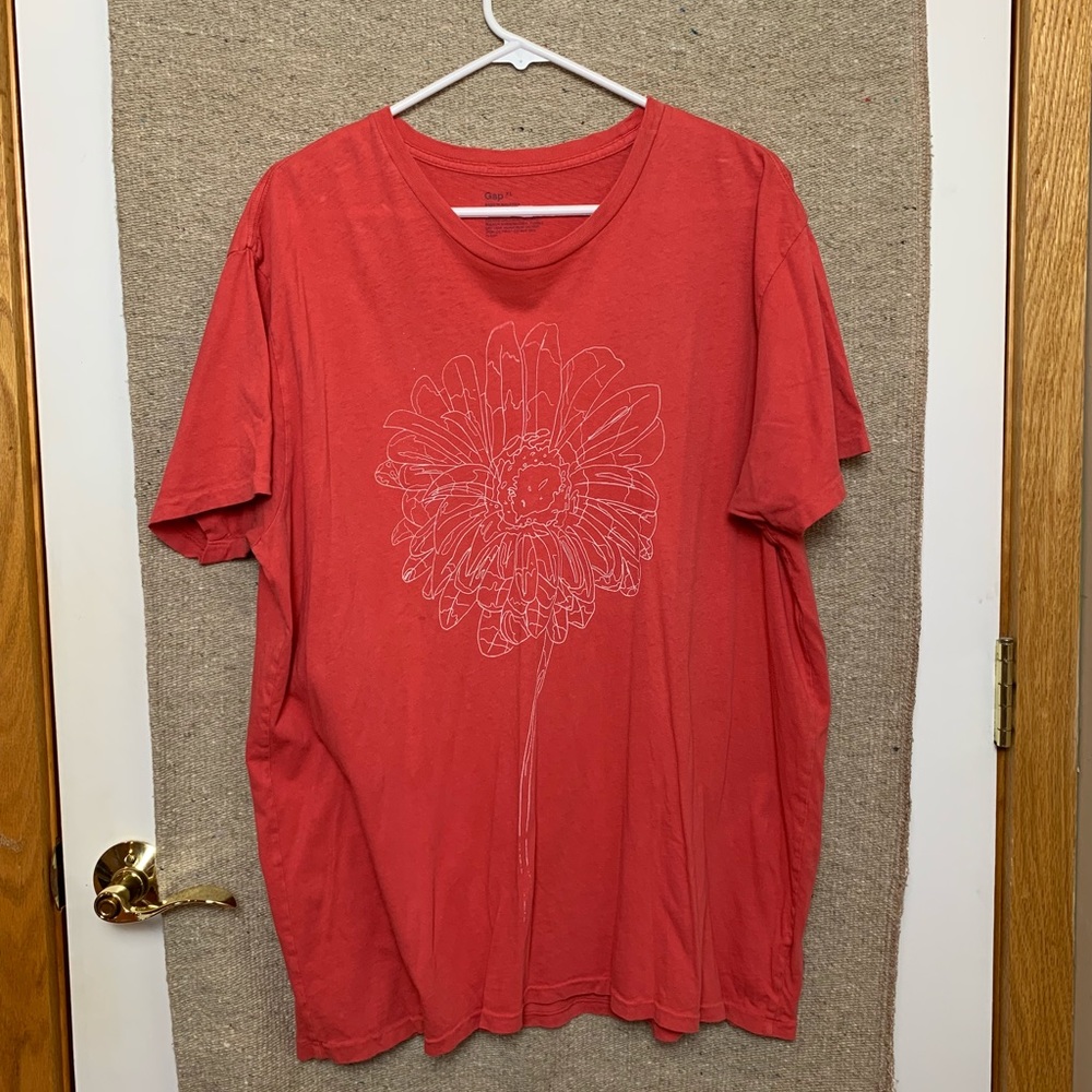 Custom Flower Screened Gap T-Shirt XL